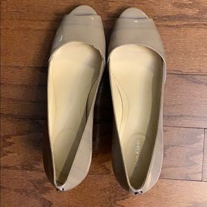 🔥Calvin Klein Open Toe Light Taupe Heels Size 7.5
